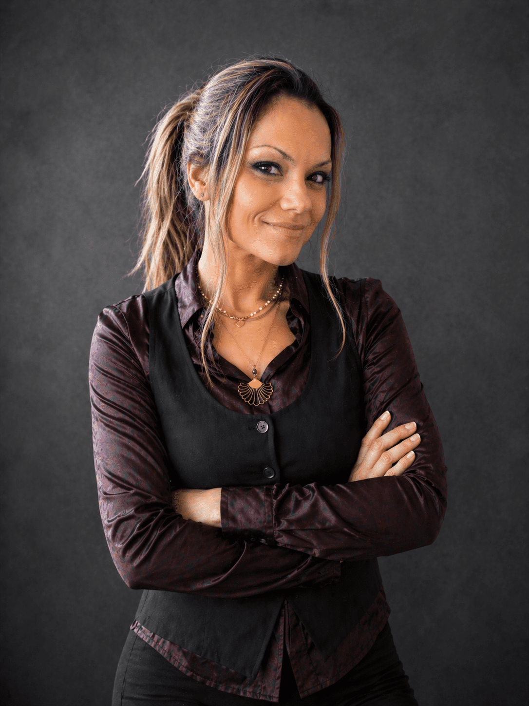 Fatima Bouziane - Medium, Hypnotherapeute et Conferenciere